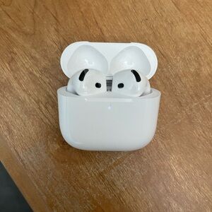 Airpod 4s ANC